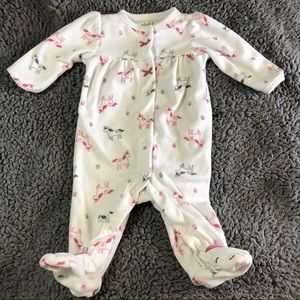 Child of Mine by Carter's Baby Girls Unicorn Sleep N Play, Size 0-3 month